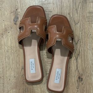 Steven New York Harlien Slide Sandal in Cognac Size 8